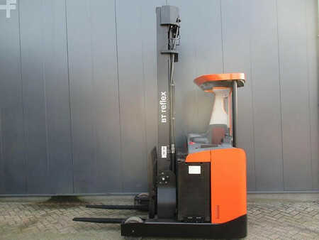 Reach Truck 2011  BT RRE 160 (1)