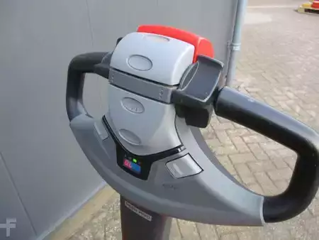 Elektrische palletwagens 2020  Toyota LWE140 (6)