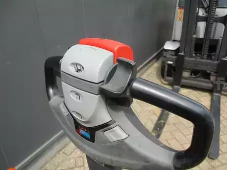 Nízkozdvižný vozík 2019  Toyota LWE160 (9)