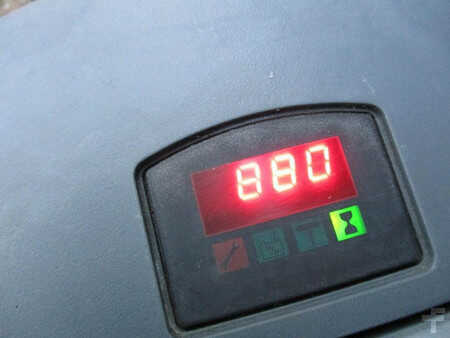 Niederhubwagen 2014  BT LWE160 (8)