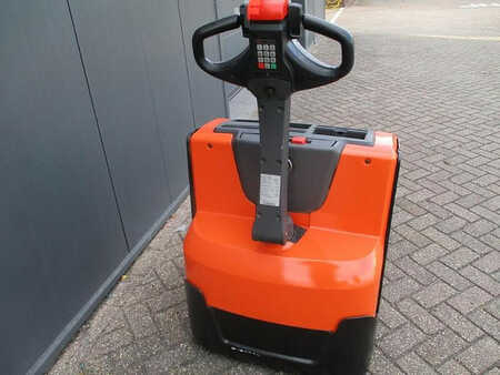 Electric Pallet Trucks 2016  BT LWE 160 (3)