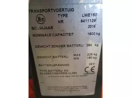 Porta-paletes elétrico 2016  BT LWE160 (9)