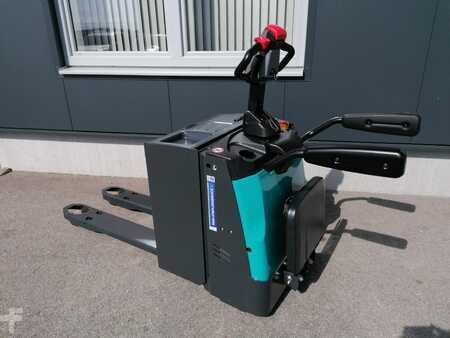 Transpallet elettrici 2025  Baoli EP 20-111 (1)