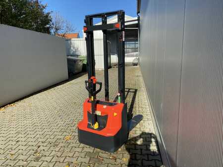 Pallet Stackers 2023  Noblelift PS E12B 3600 (2)