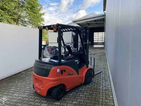 Elektro 4 Rad 2024  Noblelift FE 4P25N (2)