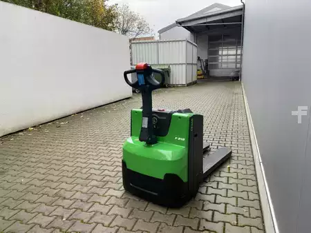 Lavtløftende truck 2026  Cesab P218 (2)