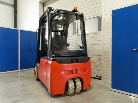 Eléctrica de 3 ruedas 2013  Linde E 16 L-01 (2)