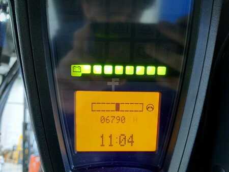 Chariots électriques à 3 roues 2014  Linde E 16 L-01 (9)