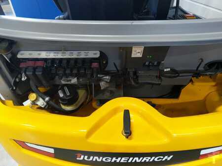 3-wiel elektrische heftrucks 2017  Jungheinrich EFG 216k 480DZ (7)