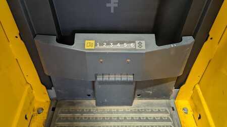 Lavtløftende truck 2017  Jungheinrich ERE 120 feste Standplattform (6)