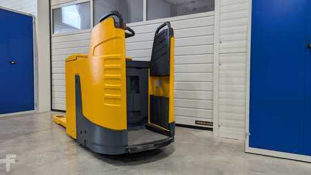Niederhubwagen  Jungheinrich ERE 225 f. P. (2)