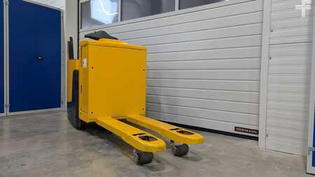 Niederhubwagen  Jungheinrich ERE 225 f. P. (4)
