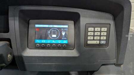 Schubmaststapler  Jungheinrich ETV 214 E GE115 710DZ (8)