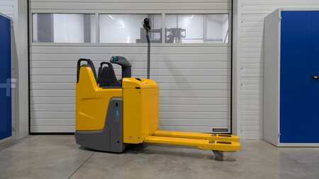 Niederhubwagen  Jungheinrich ERE 120 feste Standplattform (1)