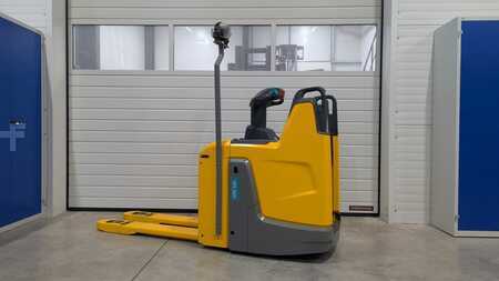 Niederhubwagen  Jungheinrich ERE 120 feste Standplattform (3)