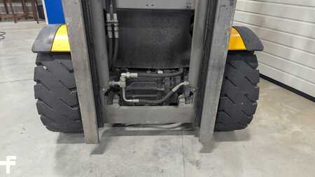 Treibgasstapler  Jungheinrich TFG 430 GE160-370ZT (6)