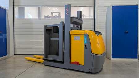 Vertikal-Kommissionierer  Jungheinrich EKS 110 Z 100 E (2)
