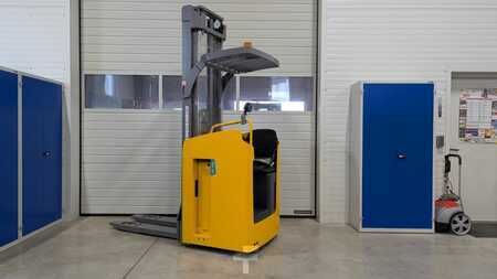 Hochhubwagen  Jungheinrich ESC 316z 115 - 650DZ (1)