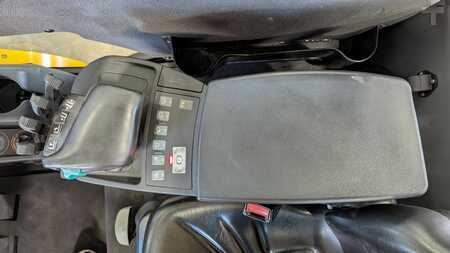 Empilhador a gás 2018  Jungheinrich TFG 435s GE110-470DZ (8)