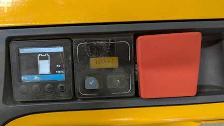Hochhubwagen 2019  Jungheinrich EJC 214 320 ZZ (9)