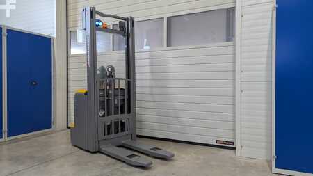 Hochhubwagen 2019  Jungheinrich EJC 214 320 ZZ (4)
