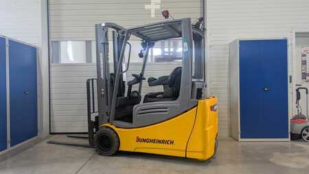 Elektro 3 Rad 2019  Jungheinrich EFG 220 Li-Ion Batterie (1)