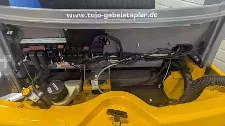 Elektro 3 Rad 2019  Jungheinrich EFG 220 Li-Ion Batterie (5)