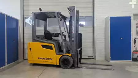 El truck - 3 hjulet 2019  Jungheinrich EFG 220 Li-Ion Batterie (3)