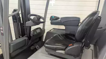 Chariots électriques à 3 roues 2019  Jungheinrich EFG 220 Li-Ion Batterie (7)