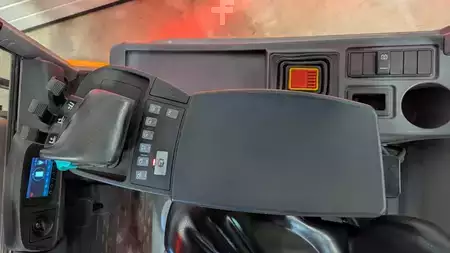 Elektro tříkolové VZV 2019  Jungheinrich EFG 213 LiIon Batterie (9)