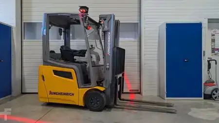 3-wiel elektrische heftrucks 2019  Jungheinrich EFG 213 LiIon Batterie (1)