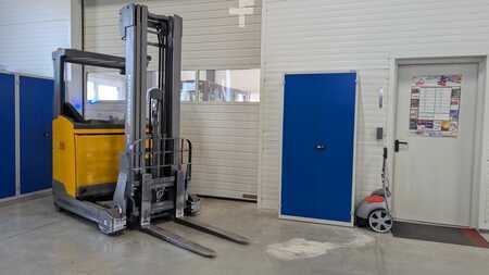 Schubmaststapler  Jungheinrich ETV 216 E GE 115 620 DZ (2)