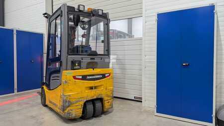 Elektro 3 Rad 2019  Jungheinrich EFG 213 LiIon Batterie (4)