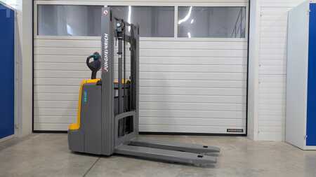 Hochhubwagen 2020  Jungheinrich EJC 110 115 250 ZT (3)