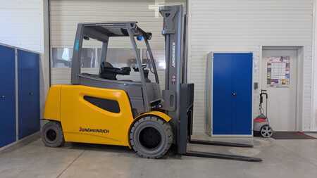 Elektro 4 Rad 2016  Jungheinrich EFG 550 GE120-550DZ (1)