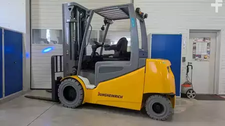 Elektro 4 Rad 2016  Jungheinrich EFG 550 GE120-550DZ (3)