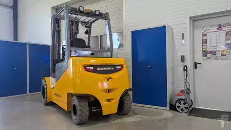 Elektro 4 Rad 2016  Jungheinrich EFG 550 GE120-550DZ (4)