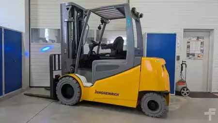 Elektro 4 Rad 2016  Jungheinrich EFG 550 GE120-550DZ (3)