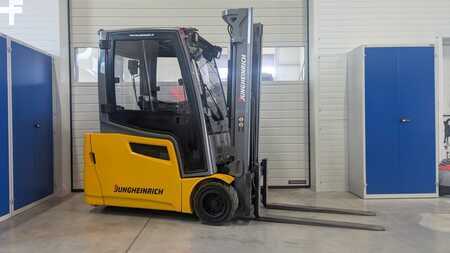 Elektro 3 Rad  Jungheinrich EFG 220 GE115-330ZZ Li-Ion Batterie (5)