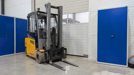 Elektro 4 Rad 2019  Jungheinrich EFG 320 GE115-330ZZ (2)