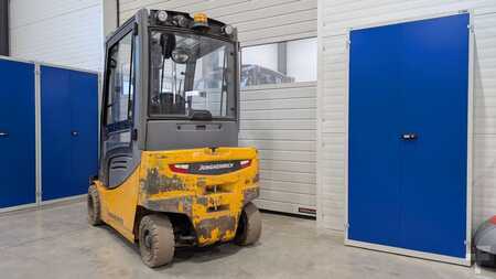 Elektro 4 Rad  Jungheinrich EFG 320 GE115-330ZZ (4)