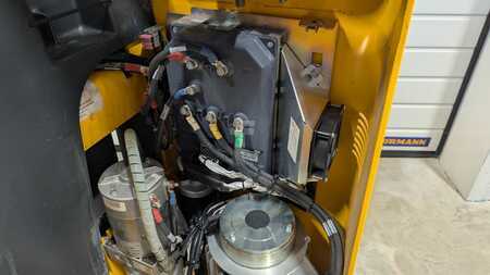 Lavansiirtovaunu 2020  Jungheinrich ESE 120 Li-Ion Batterie (7)