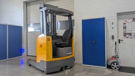 Schubmaststapler  Jungheinrich ETV 216 E GE 115 620DZ (1)