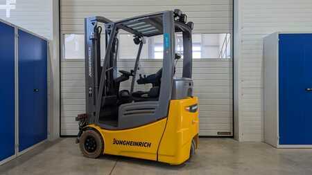 Electric - 3 wheels 2018  Jungheinrich EFG 215 G115-330ZZ (3)