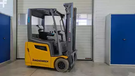 Elektro 3 Rad 2018  Jungheinrich EFG 215 G115-330ZZ (1)