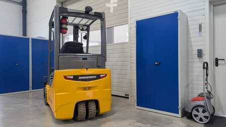 Elektro tříkolové VZV 2020  Jungheinrich EFG 218 G160-310ZZ (4)