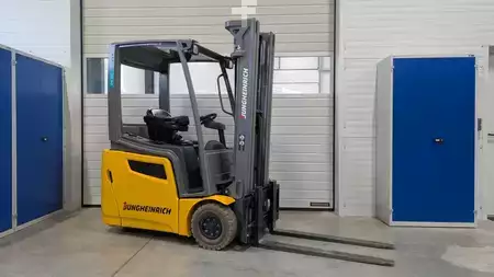 Electric - 3 wheels 2018  Jungheinrich EFG 215 GE115-480DZ (3)