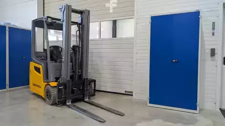 Elektro 3 Rad 2018  Jungheinrich EFG 215 GE115-480DZ (4)
