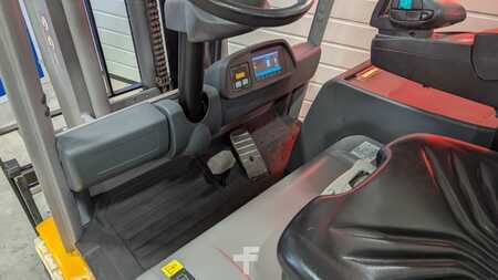 Elektromos 4 kerekű 2020  Jungheinrich EFG 320 GE115-350ZZ (9)