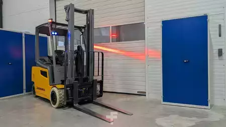 Elektro 4 Rad  Jungheinrich EFG 320 GE115-350ZZ (4)